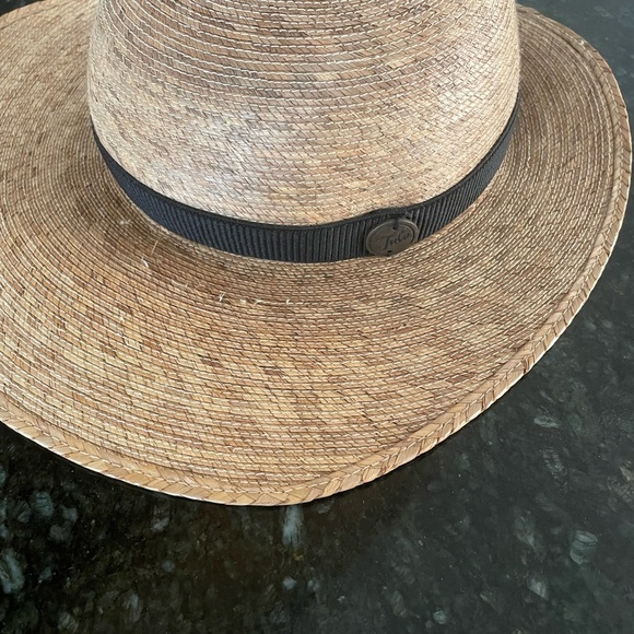 Tula Women's Straw Hat with Black Band - Picture 4 of 6